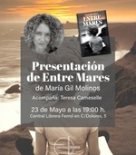 Presentación de María Gil con Entre Mares en Central Librera Ferrol en A Coruña