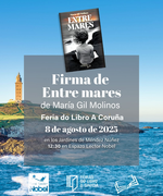 Firma de libros de María Gil con Entre Mares en la Feria del Libro de A Coruña