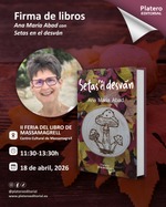 Firma de libros de Setas en el desván en Massamagrell