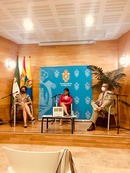 EL AYUNTAMIENTO DE ALGECIRAS SE VOLCÓ EN LA PRESENTACIÓN DE "TELAS DE ARAÑA"